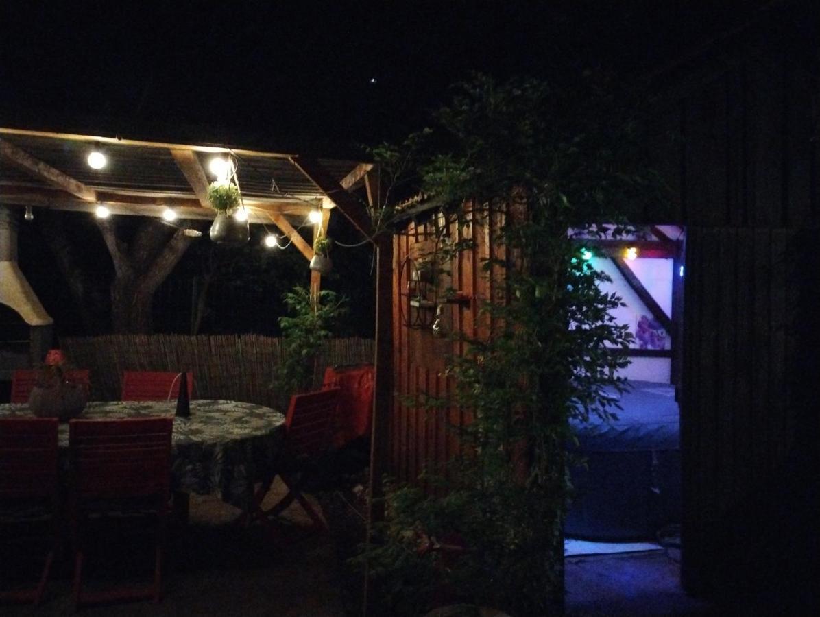 gîte en pierre le paradis sur notre propriété proche issigeac et de bergerac * Saint-Aubin-de-Lanquais
